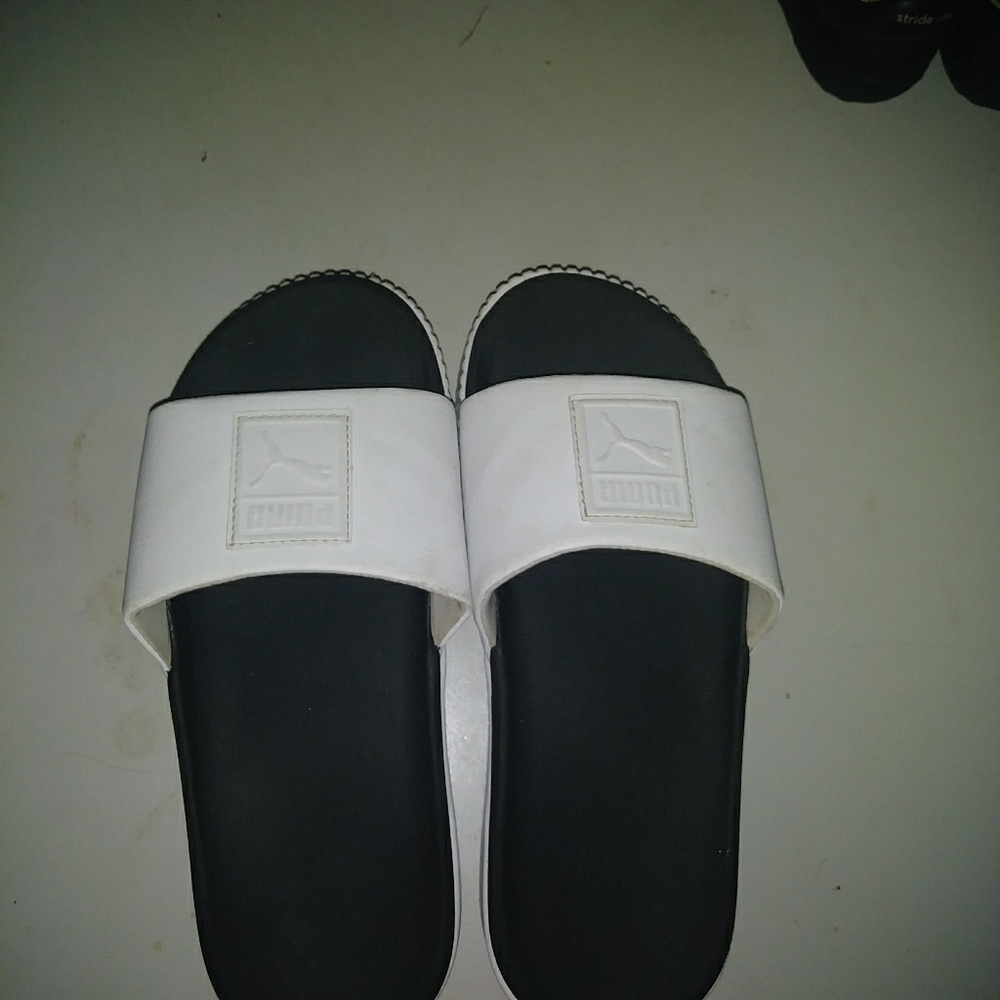 Puma slides - Picture 2 of 3